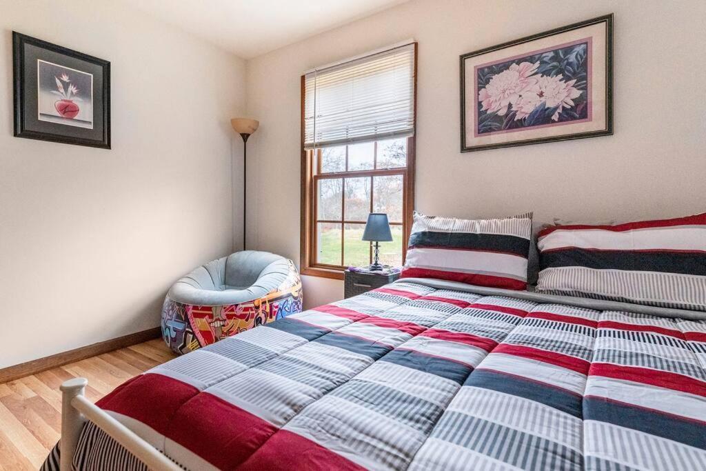 Cheerful Pocono Home Away From Home Albrightsville Exteriör bild