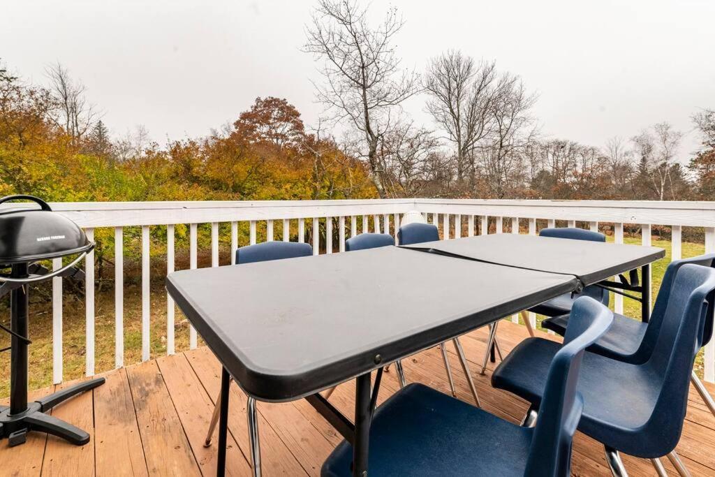 Cheerful Pocono Home Away From Home Albrightsville Exteriör bild